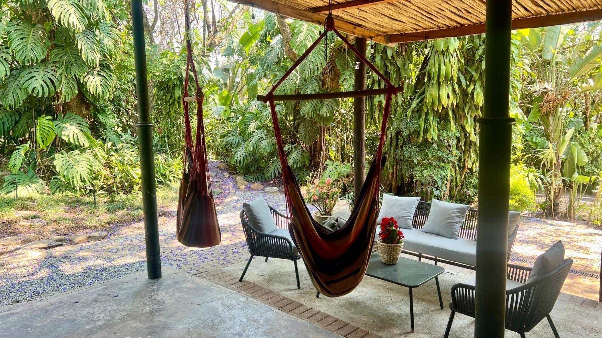 Loerieroep Estate - Mountainview Selfcatering Accommodation Nelspruit 넬스프리트 외부 사진