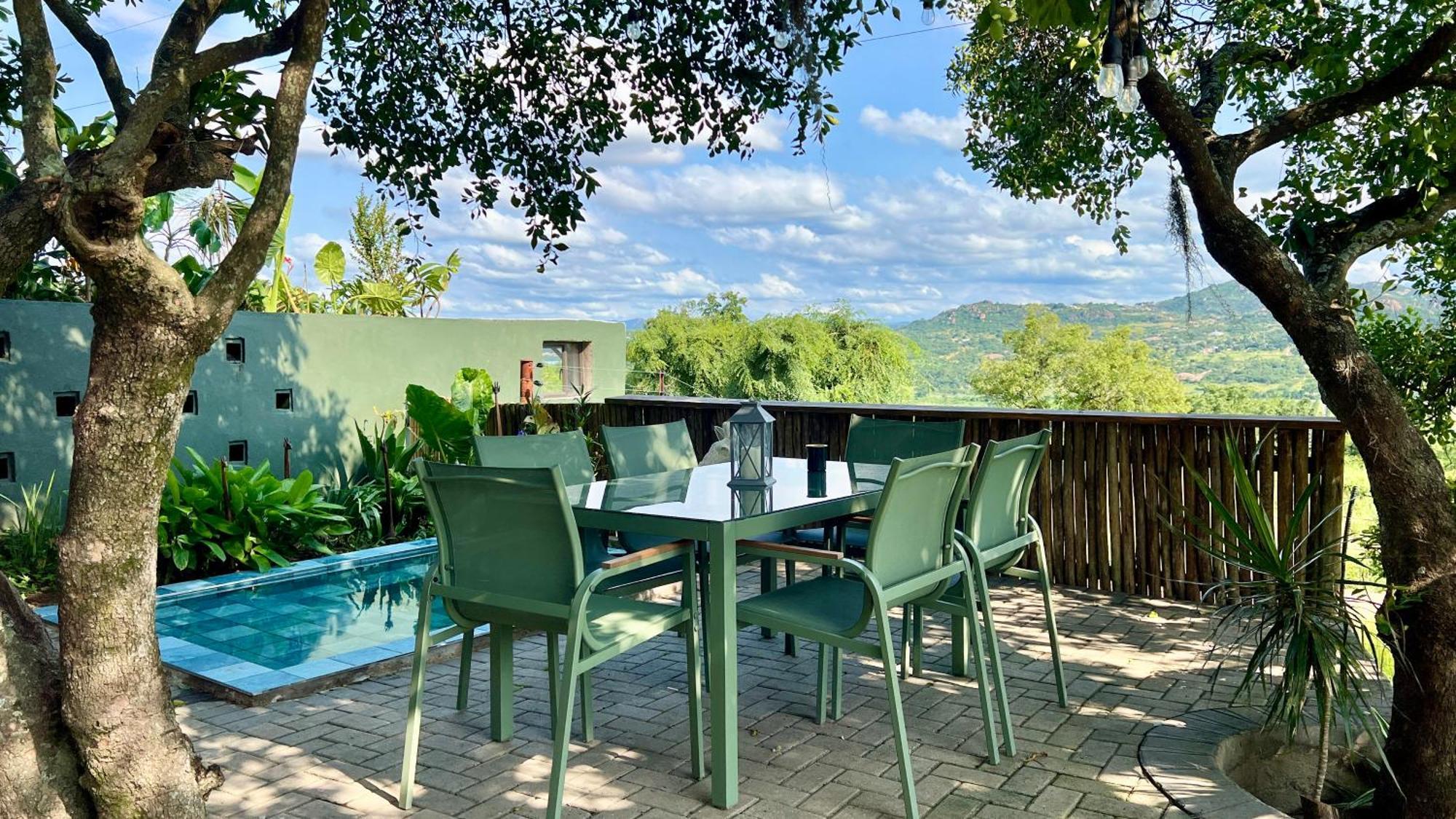 Loerieroep Estate - Mountainview Selfcatering Accommodation Nelspruit 넬스프리트 외부 사진