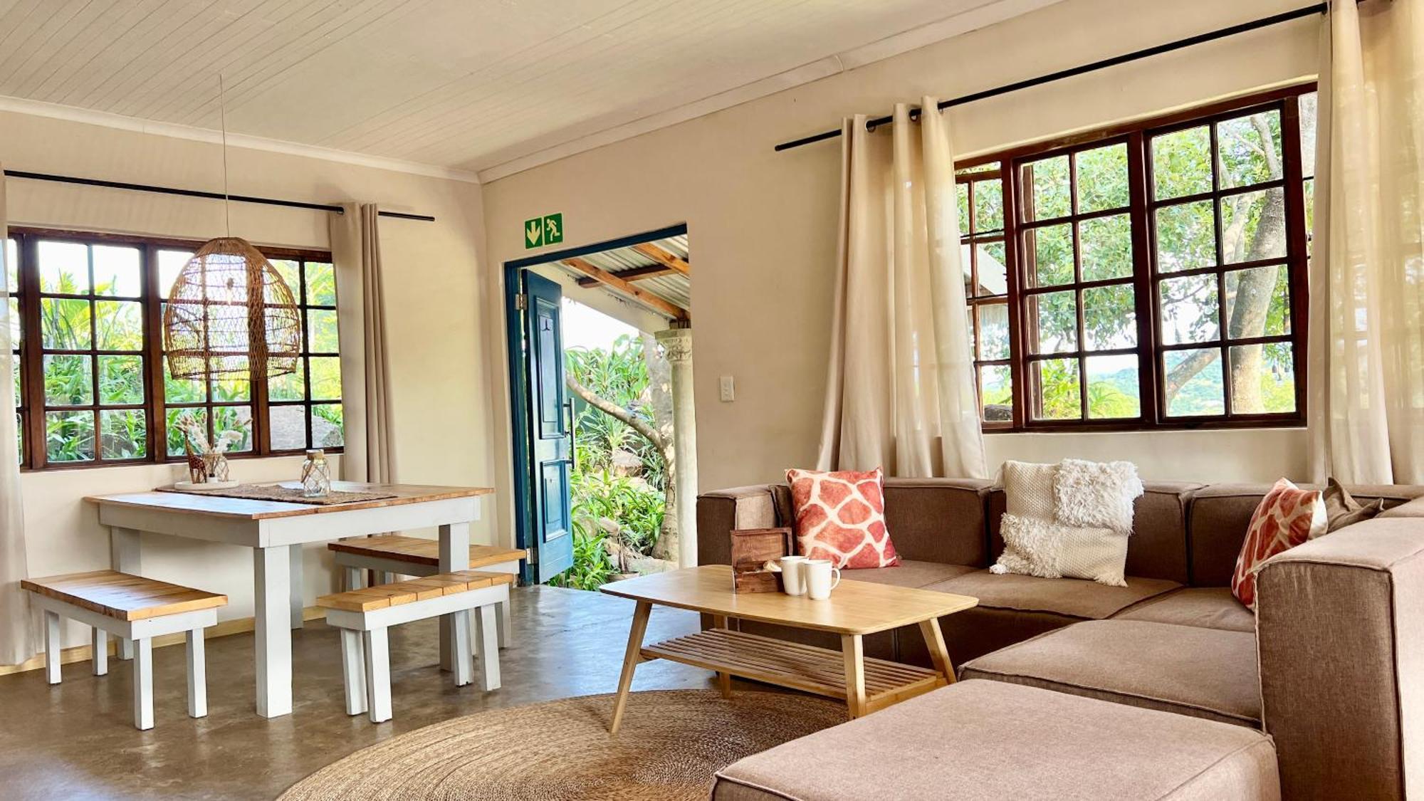 Loerieroep Estate - Mountainview Selfcatering Accommodation Nelspruit 넬스프리트 외부 사진